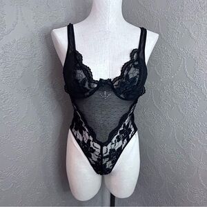 Vintage E Bole Inc nightie L made in USA great condition underwire lace